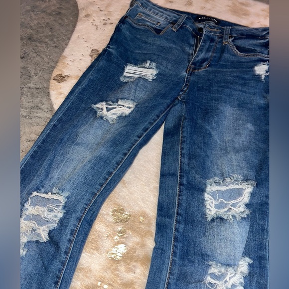 Almost famous jeans - Picture 2 of 4